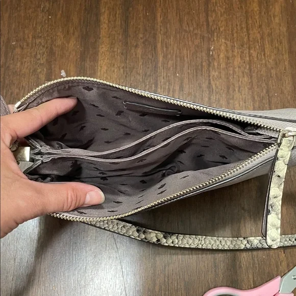 Kate Spade top Crossbody purse - Picture 10 of 11